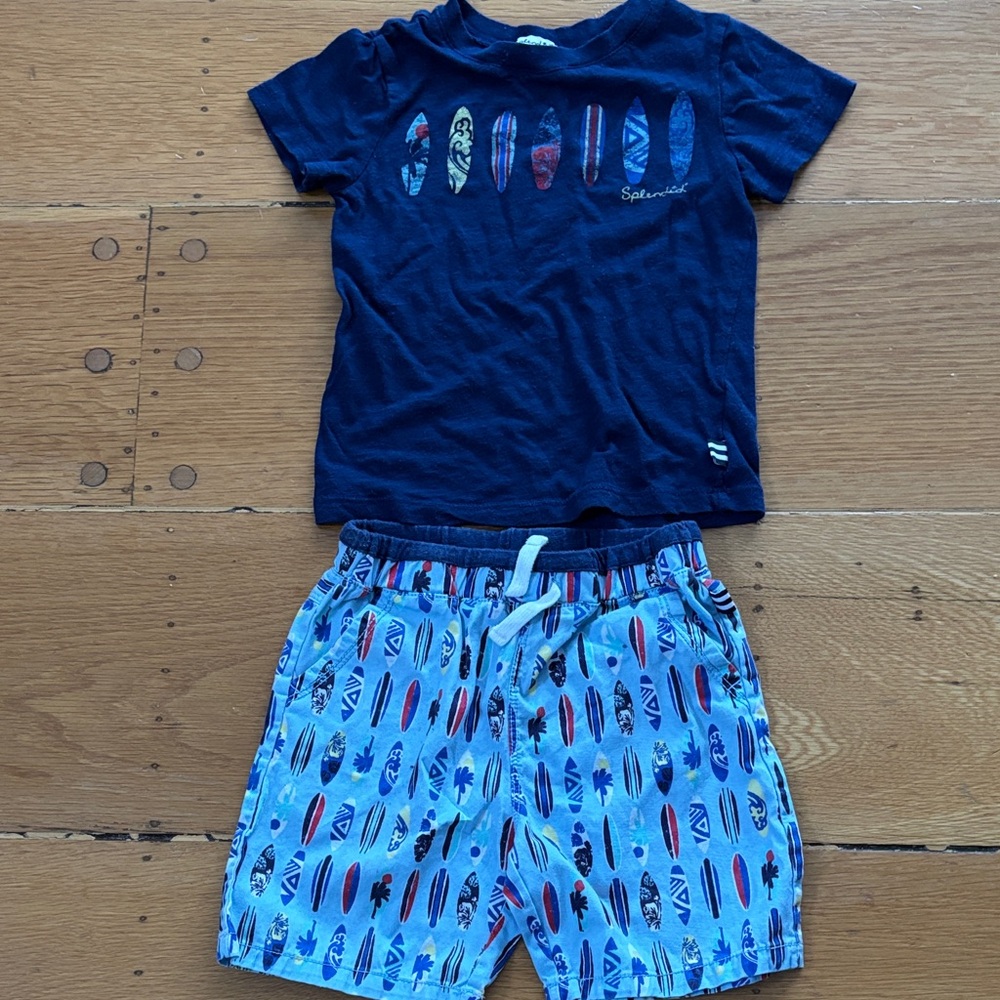 Splendid T shirt and shorts